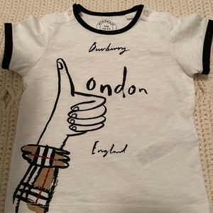 Burberry tee
